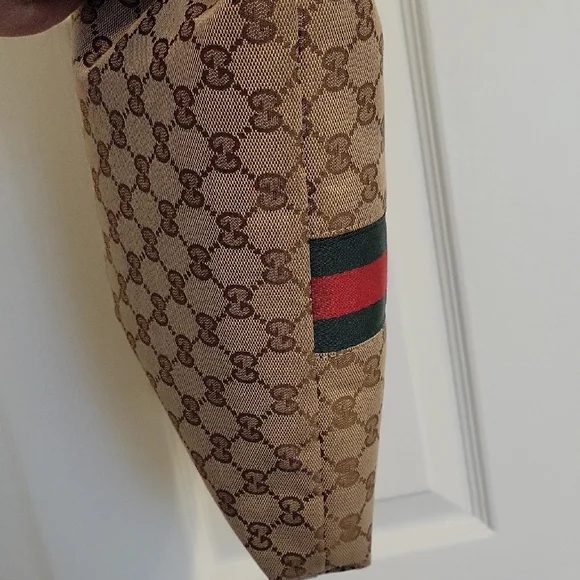 Gucci Beige GG Canvas Crossbody with Red and Green Web Stripe - Picture 6 of 16